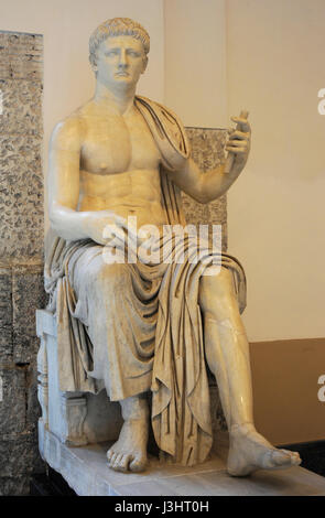 Claudius (10Bc-54 n. Chr.). Römischer Kaiser von 41-54. Julio-Claudian Dynastie. Statue von Augusteum, Herculaneum, Italien. Archäologischen Nationalmuseum. Neapel. Italien. Stockfoto