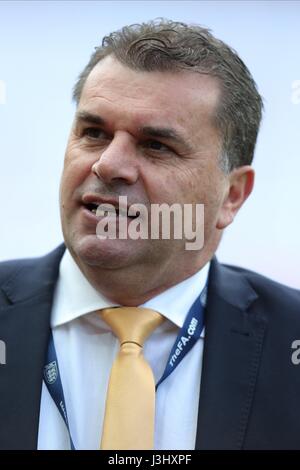 ANGE POSTECOGLOU Australien MANAGER Australien MANAGER STADIUM der leichten SUNDERLAND ENGLAND 27. Mai 2016 Stockfoto