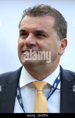 ANGE POSTECOGLOU Australien MANAGER Australien MANAGER STADIUM der leichten SUNDERLAND ENGLAND 27. Mai 2016 Stockfoto