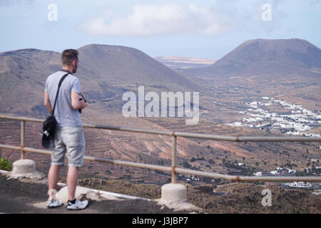 Blick über den Norden von Lanzarote, Kanarische Inseln, Spanien Stockfoto