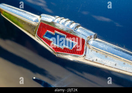 Chevy DeLuxe Auto bei Hochzeit Stockfoto