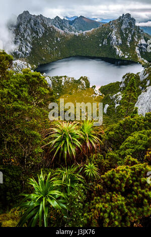 See-Oberon in westlichen Arthur Range, Südwesten Tasmanien Stockfoto