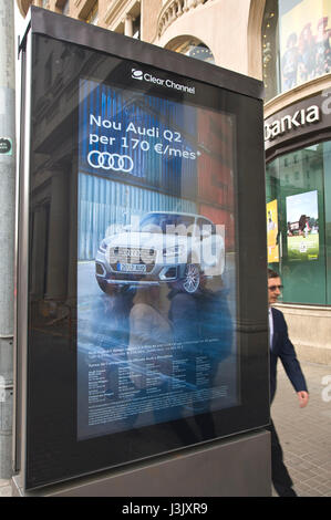 Clear Channel Straße Reklametafel für Audi in Barcelona Spanien ES EU Stockfoto