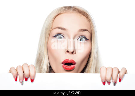 Blonde von hinten ein Plakat auf dem herausschauen können Sie Werbung Beschriftung oder Bild machen. Stockfoto