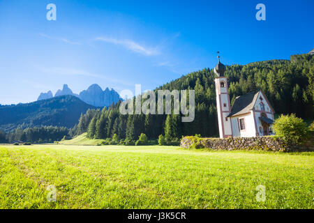 Kirche St. Johann, St. Magdalena, Val Di Funes, Dolomiten, Italien Stockfoto