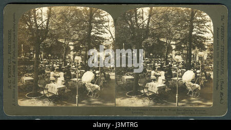 H. C. White Co. 2126 ein Nachmittag Konzert in die Tivoli Biergarten, Hannover, Deutschland. 1901 die perfekte Stereograph Marke patentierte 14. April 1903. Bildseite Stockfoto