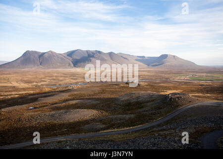 Schöne Landschaft in Island. Landschaft mit Licht und Mountain Range. Stockfoto