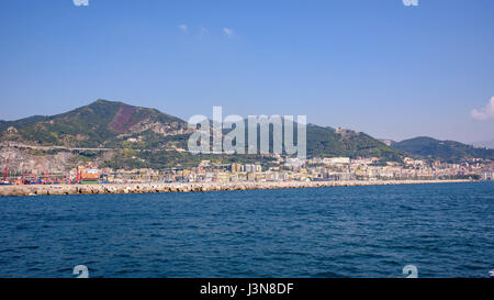 Panoramablick über Salerno Küste, Kampanien, Italien Stockfoto