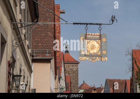 Historische Inn Schilder, Altstadt, Rothenburg, Taubertal, Mittelfranken, Franken, Bayern, Deutschland Stockfoto