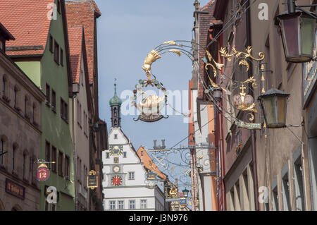 Historische Inn Schilder, Altstadt, Rothenburg, Taubertal, Mittelfranken, Franken, Bayern, Deutschland Stockfoto