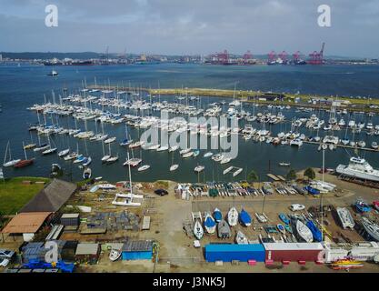 In Johannesburg. 6. Mai 2017. Foto aufgenommen am 6. Mai 2017 zeigt eine Luftaufnahme von einer Yacht-Werft in Durban, Provinz KwaZulu-Natal, Südafrika. Bildnachweis: Zhai Jianlan/Xinhua/Alamy Live-Nachrichten Stockfoto