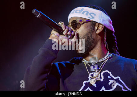 Memphis, Tennessee, USA. 6. Mai 2017. 2 Chainz führt auf 2017 Beale Street Music Festival in Tom Lee Park am 5. Mai 2017 in Memphis, Tennessee. Bildnachweis: Das Foto Zugang/Alamy Live-Nachrichten Stockfoto