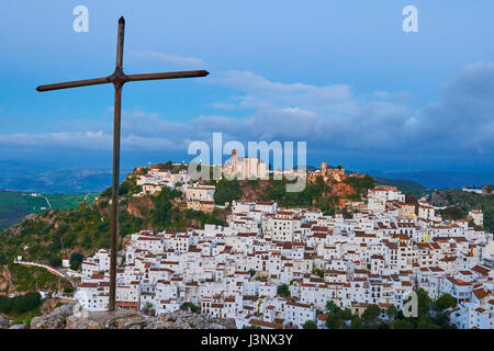 Casares, Dämmerung, Costa del Sol, Provinz Malaga, Andalusien, Spanien Stockfoto