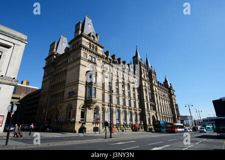 Lime Street Kammern in Liverpool. Fassade im Stil der französischen Renaissance, Lime Street Railway Station, ursprünglich die North-Western-Hotel Rai dienen Stockfoto