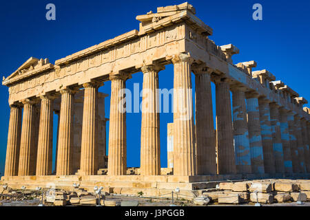 Der Parthenon ist ein ehemaliger Tempel auf der Athener Akropolis, Griechenland, gewidmet der Göttin Athene, denen die Menschen von Athen ihren Schutzpatron als Stockfoto