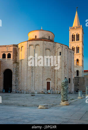Die Kirche St. Donatus ist eine Kirche in Zadar, Kroatien. Der Name bezieht sich auf Donatus von Zadar, der Bau dieser Kirche im 9. begann Stockfoto