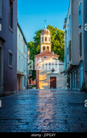 Kathedrale der Heiligen Anastasia in Zadar, Kroatien. Zadar ist die 5. größte Stadt in Kroatien an der Adria gelegen. Es ist das Zentrum von Zadar Graf Stockfoto