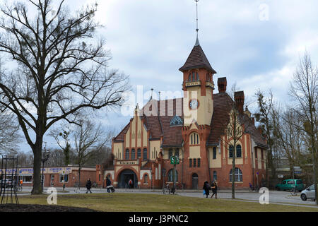 S-Bahnhof, Nikolassee, Zehlendorf, Berlin, Deutschland Stockfoto