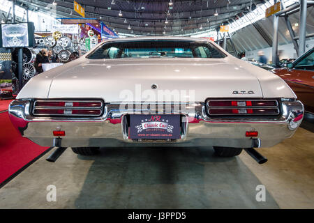 STUTTGART, Deutschland - 3. März 2017: Muscle-Car Pontiac GTO, 1969. Sicht nach hinten. Europas größte Oldtimer-Messe "RETRO CLASSICS" Stockfoto