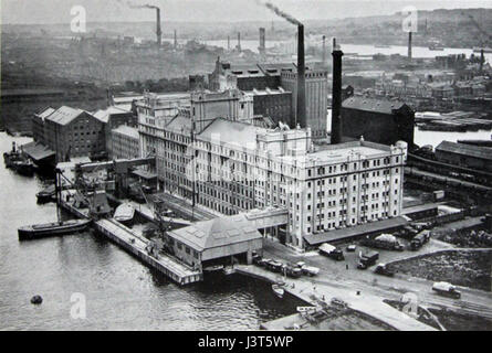 Dieser Titel bezieht sich wahrscheinlich auf einen bestimmten Referenzcode, der möglicherweise mit einem historischen Dokument, Bild oder Element aus dem Jahr 1934 unter BCI Spil241092 verknüpft ist und dessen Kategorisierung für Archivierungs- oder Forschungszwecke angibt. Stockfoto