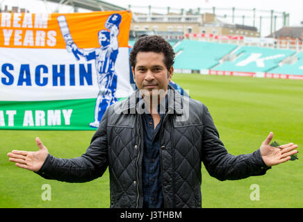 Sachin Tendulkar im Oval, London, seinen Film "A Billion Dreams" zu fördern Stockfoto