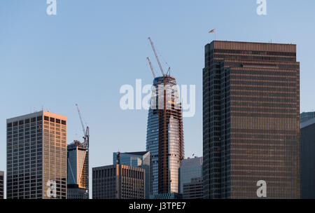 Neubau in der Innenstadt von San Francisco Stockfoto