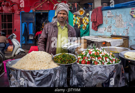 Suppen-Verkäufer in Delhi, Indien Stockfoto