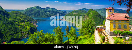 LUGANO, Schweiz - Mai 2015 - Panorama-Restaurant mit herrlichem Blick auf die Stadt Lugano, Luganersee und Monte San Salvatore vom Monte Bre, Tessin, Sw Stockfoto