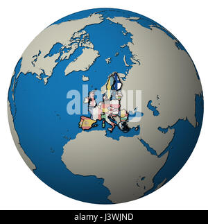 Finnland-Lage mit Nationalflagge über Gebiet der Europäischen Union Mitgliedsländer auf Globuskarte isoliert auf weiß Stockfoto