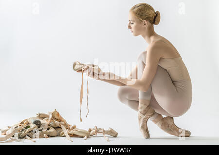 Ballerina mit vielen Spitzenschuhe Stockfoto