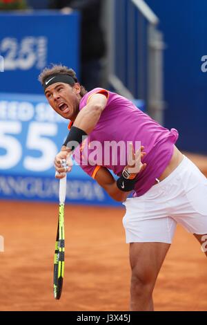 Barcelona, Spanien. 29. April 2017. Rafael Nadal (ESP) Tennis: Rafael Nadal aus Spanien während Singls Halbfinale Spiel gegen Horacio Zeballos von Argentinien auf der Barcelona Open Banc Sabadell-Tennis-Turnier in der Real Club de Tenis de Barcelona in Barcelona, Spanien. Bildnachweis: Mutsu Kawamori/AFLO/Alamy Live-Nachrichten Stockfoto