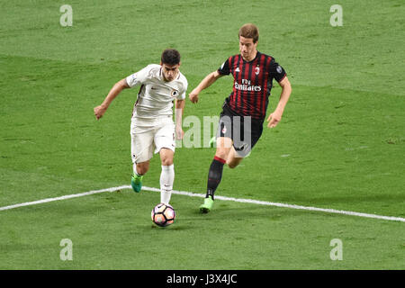 Mailand, Italien. 7. Mai 2017. italienisches Serie A Soccer Spiel AC Mailand gegen AS Roma, an das San Siro Stadion in Mailand. Ergebnis 1-4. Bildnachweis: Federico Rostagno/Alamy Live-Nachrichten Stockfoto