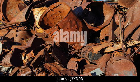 Ein Haufen von verrosteten Schrott Stockfoto