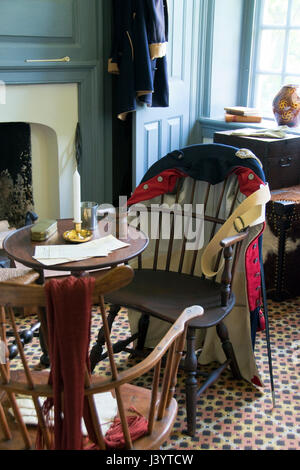 Ein Schreibtisch im Zimmer aides Washingtons Hauptquartier, wo Offiziere wie Alexander Hamilton schlief bei Valley Forge Nat.-Park. Penn. Stockfoto