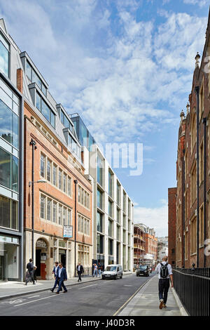 Perspektive entlang Chancery Lane. Chancery Lane, London, Vereinigtes Königreich. Architekt: Bennetts Associates Architekten, 2015. Stockfoto