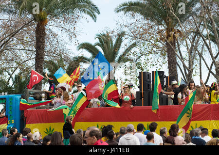 Madeira Spaß Festzug 28. Februar 2017, Funchal, Madeira Stockfoto