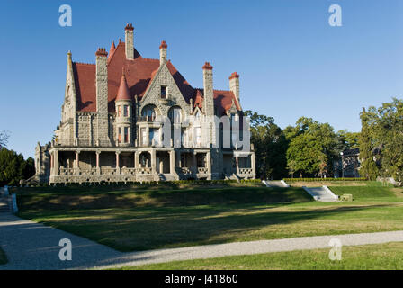 Craigdarroch Castle ist ein historischen, viktorianischen schottischen Baronial Herrenhaus, ein NAT Historic Site in Victoria, BC, Kanada. Stockfoto