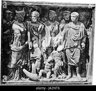 Fotografie des Meomartini-Monuments in Benevento, Italien, aus dem Jahr 165 n. Chr., mit Architektur und Inschriften aus der römischen Zeit. Stockfoto