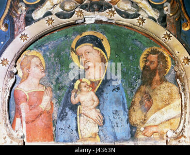 Madonna mit Kind und Heiligen, c. 1350 Oratorio di Santa Maria Delle Grazie, Mendrisio Stockfoto