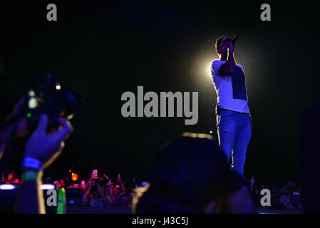 Rock den Ozean Tortuga Music Festival - Tag 1 - Performances mit: Luke Bryan wo: Fort Lauderdale, Florida, Vereinigte Staaten, wann: 7. April 2017 Kredit: Johnny Louis/WENN.com Stockfoto