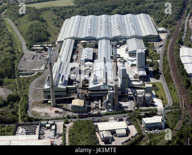 Luftaufnahme von Pilkingstons Glasfabrik, St Helens, Großbritannien Stockfoto