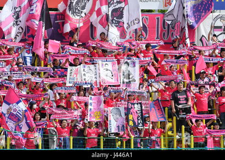 Chiba, Japan. 6. Mai 2017. Cerezo Osaka Football/Soccer-fans: 2017 J1 Liga-match zwischen Kashiwa Reysol 1-0 Cerezo Osaka im Hitachi Kashiwa Soccer Stadium in Chiba, Japan. Bildnachweis: AFLO/Alamy Live-Nachrichten Stockfoto