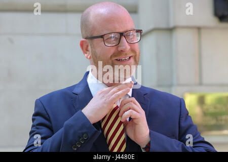 Westminster. London, UK. 10. Mai 2017. Paul Nuttall Führer der UK Independence Party (UKIP) kommt in vier Millbank für tägliche Politik zeigen. Bildnachweis: Dinendra Haria/Alamy Live-Nachrichten Stockfoto