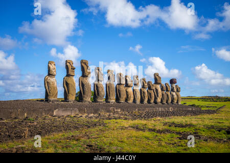 Moais Statuen, Ahu Tongariki, Osterinsel, Chile Stockfoto