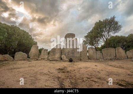 Riesen-Grab von Li Lolghi - Arzachena Stockfoto