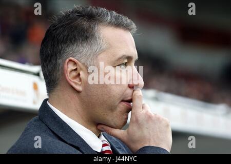 DARREN FERGUSON DONCASTER ROVERS FC MANAGER DONCASTER ROVERS FC MANAGER KEEPMOAT Stadion DONCASTER ENGLAND 9. Januar 2016 Stockfoto