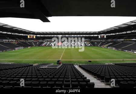 Eine allgemeine Ansicht des Stadion MK MILTON KEYNES DONS V CHELSEA-Stadion: MK MILTON KEYNES BUCKINGHAMSHIRE ENGLAND 31. Januar 2016 Stockfoto