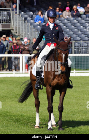 Izzy Taylor Dressur Badminton 050517 Stockfoto