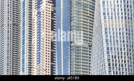 Nahaufnahme Bild der moderne Gebäudefassaden, abstrakte architektonischen Hintergrund. Stockfoto