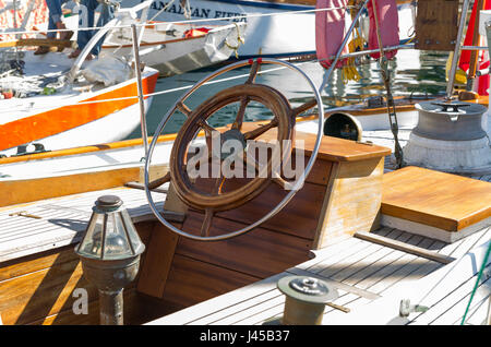 ViCTORIA, BC Kanada CLASSIC BOAT SHOW SEPTEMBER 1,2013: klassische Boote auf dem Display in Victoria Harbour. Stockfoto